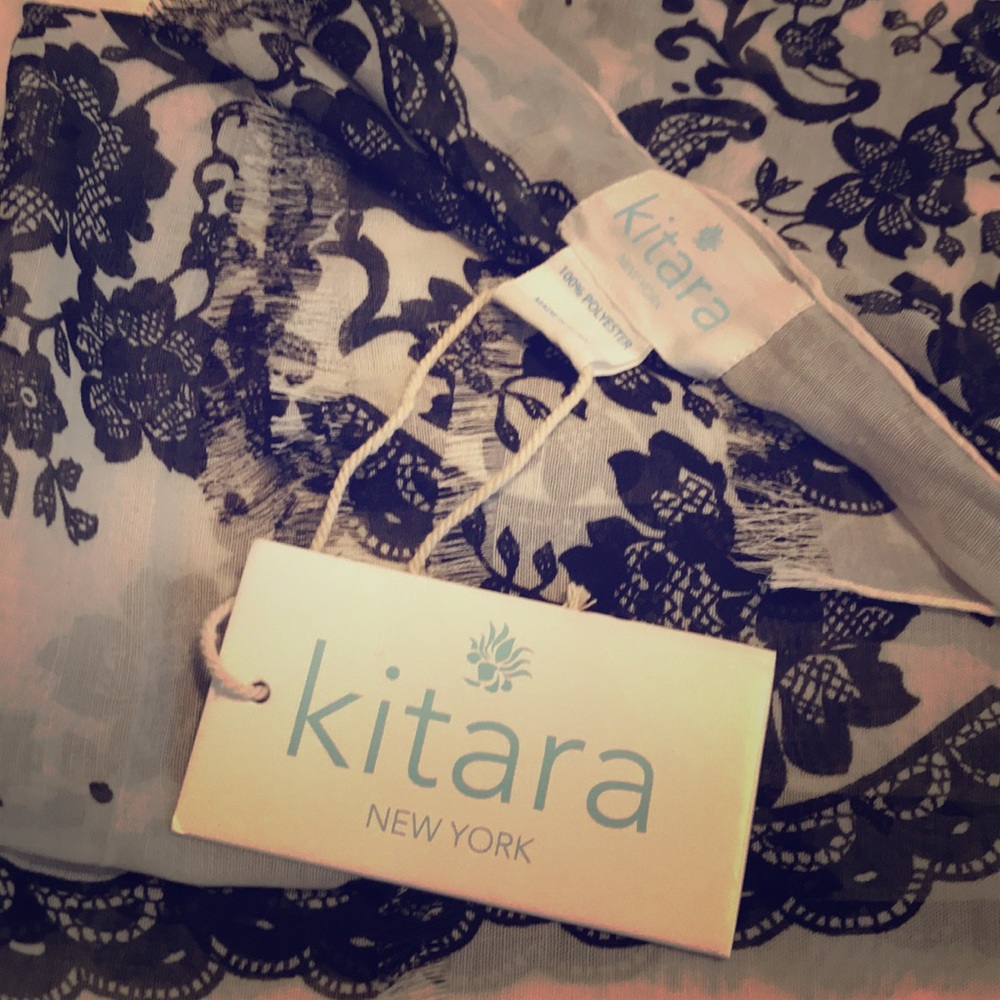 Kitara Scarf